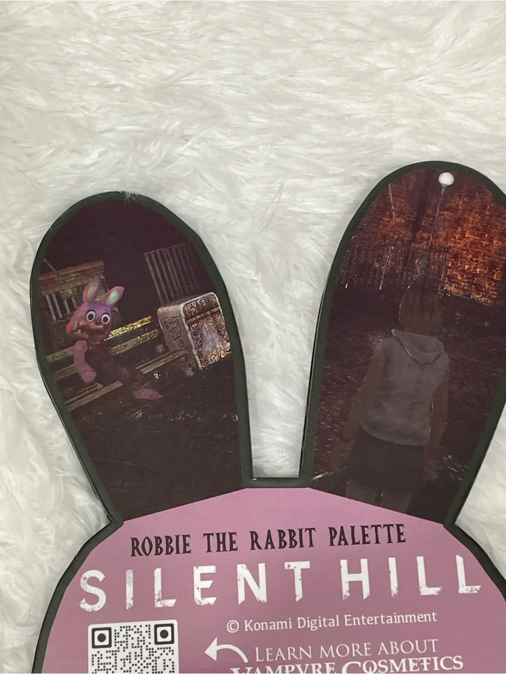 VAMPYRE COSMETICS x SILENT HILL Robbie The Rabbit Eyeshadow Palette Makeup